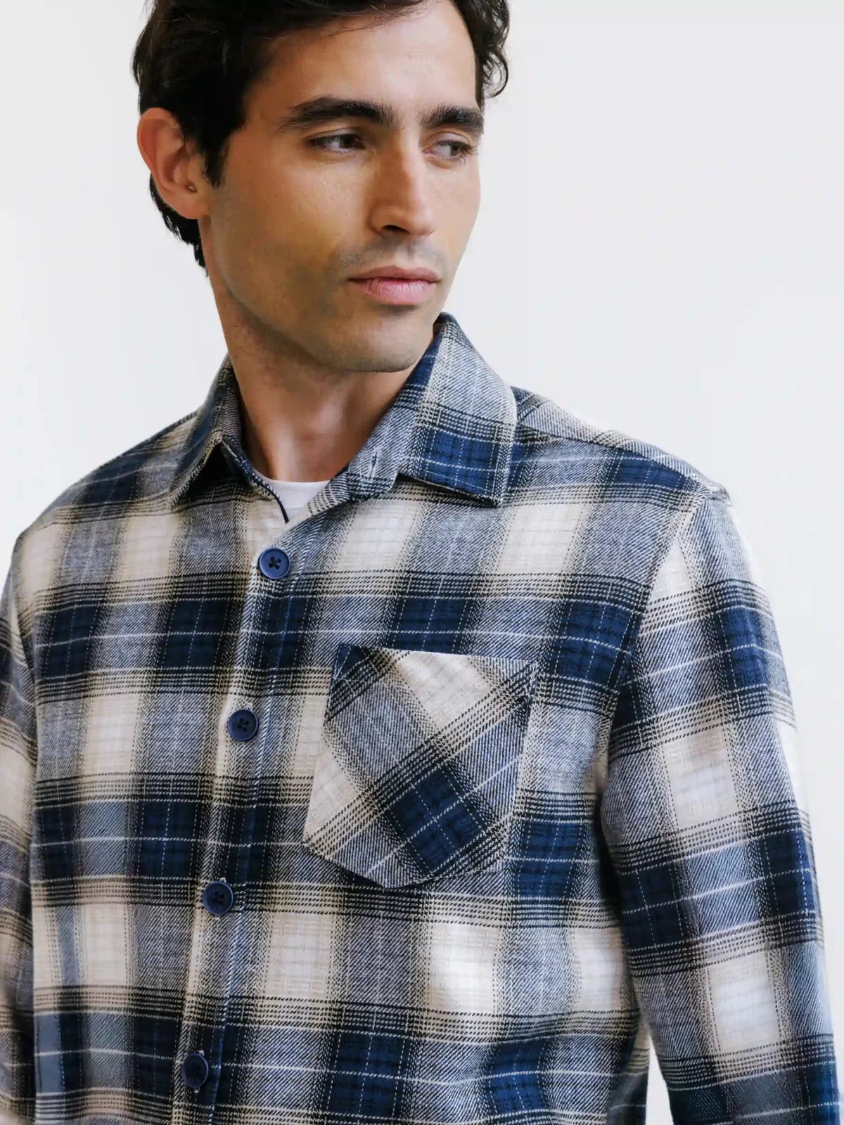 Chemise à carreaux marine