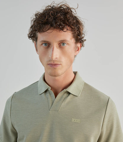 Polo homme  à col ouvert et manches courtes IZAC