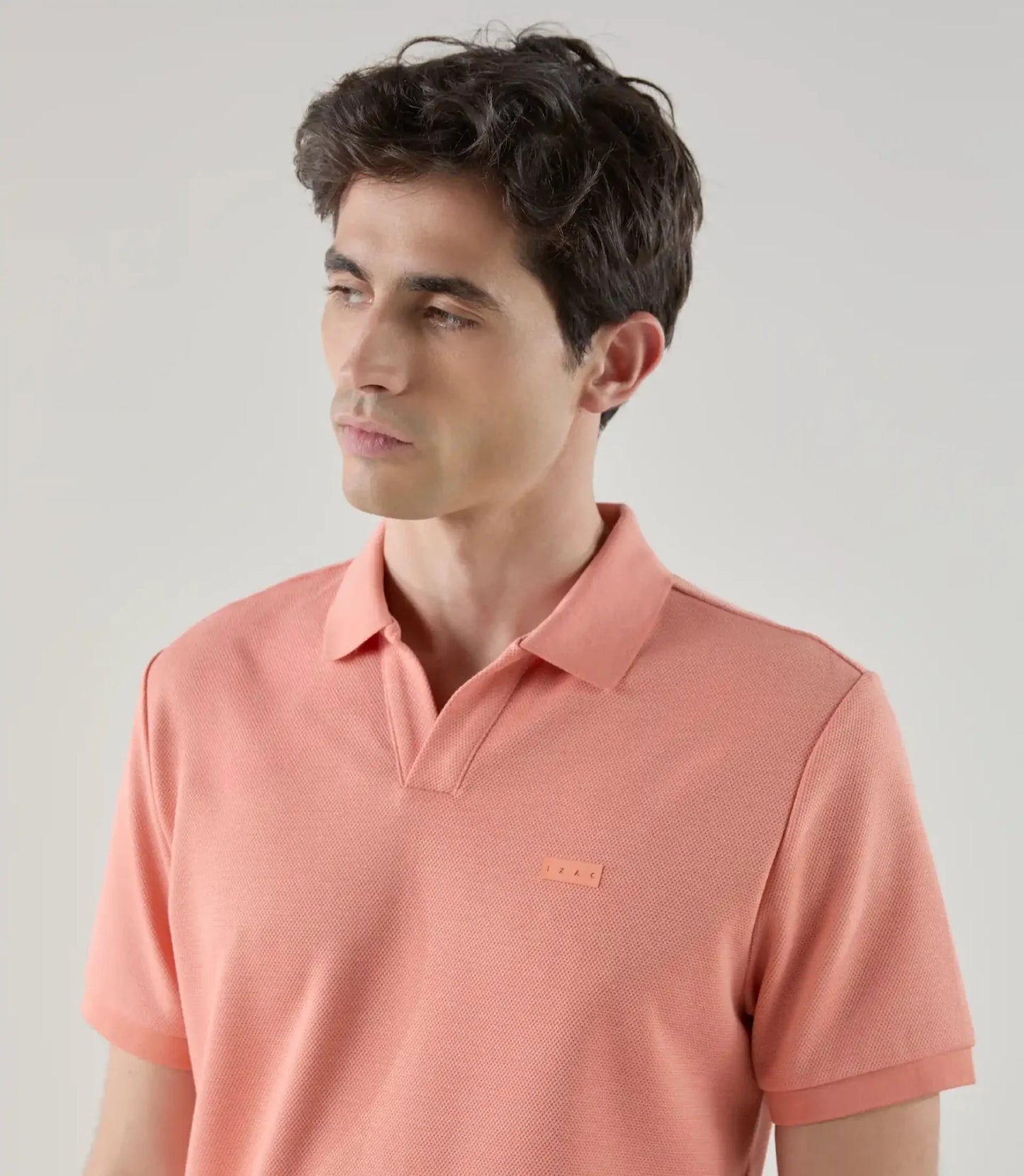 Polo homme  à col ouvert et manches courtes IZAC