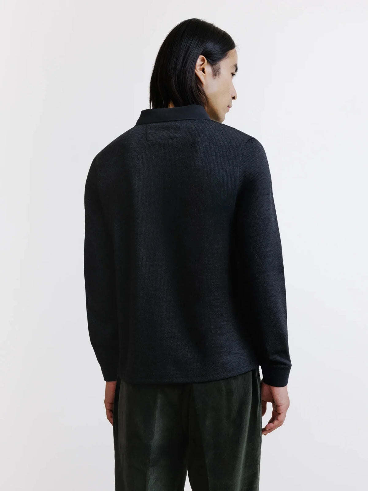Polo/Pull zippé anthracite IZAC