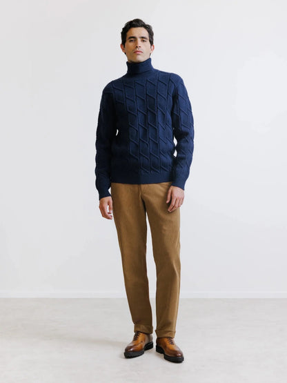 Pull col roulé en maille torsadée marine Izac