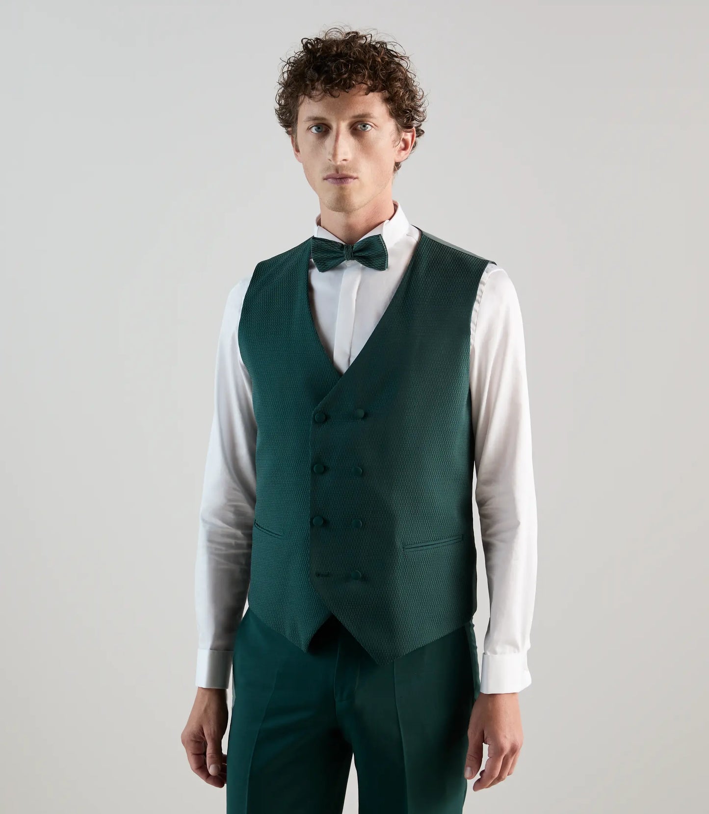 Costume homme Izac  3 pièces cérémonie/ Exclusivité magasin Cosmopolite Le Puy-en-Velay