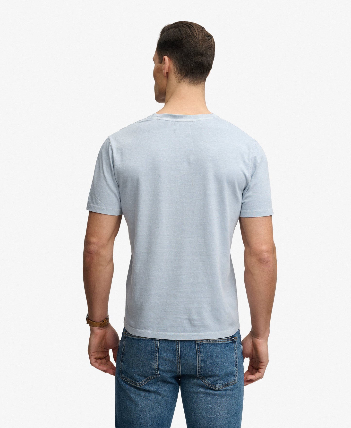 T-shirt homme col v en coton biologique et lin