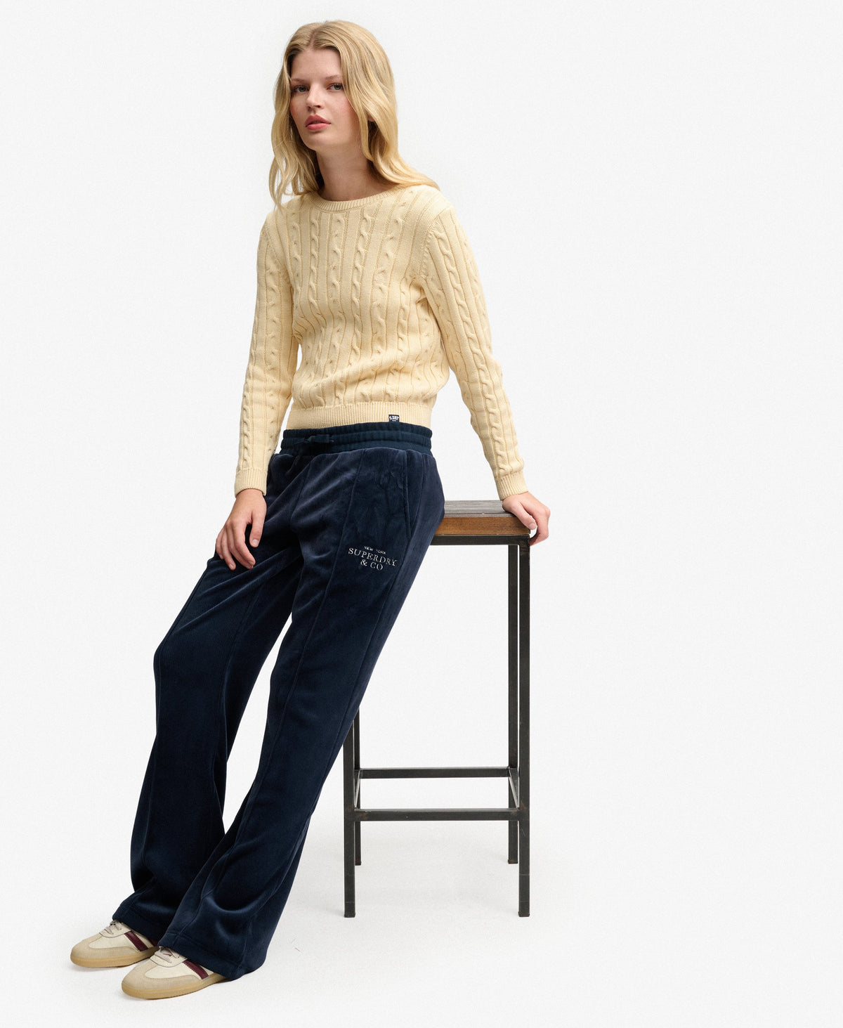 Jogging femme Superdry Drop Needle Velour